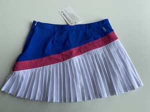 S230253-Women's skirt with inside shorts