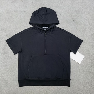 S241253 Women's quarter zip hooded vest